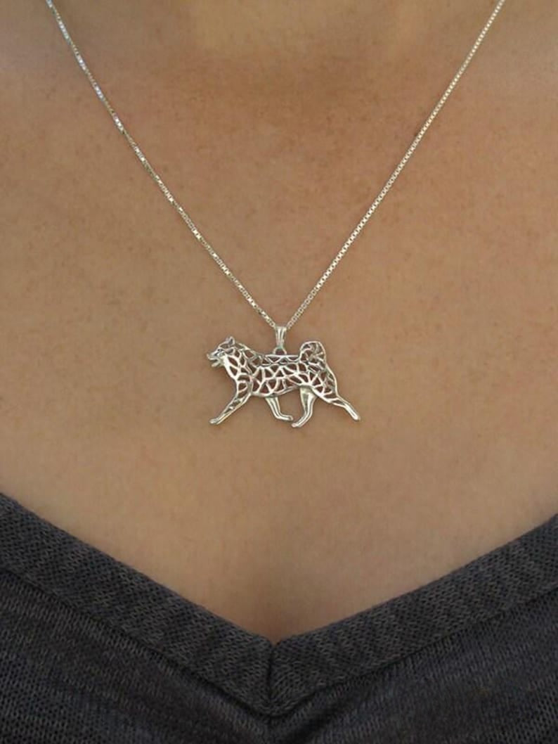 Shiba Inu pendant & chain