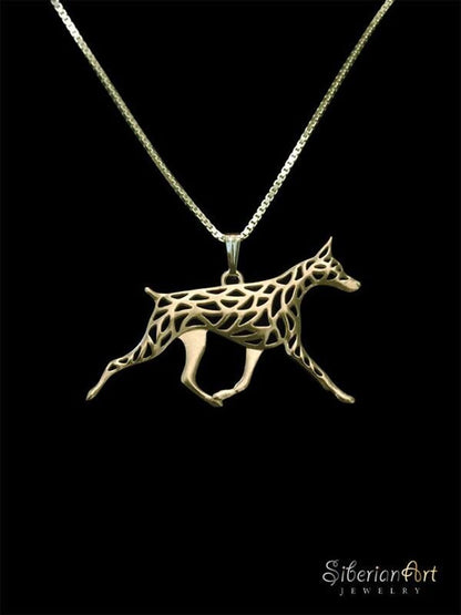 Doberman Pinscher pendant & chain